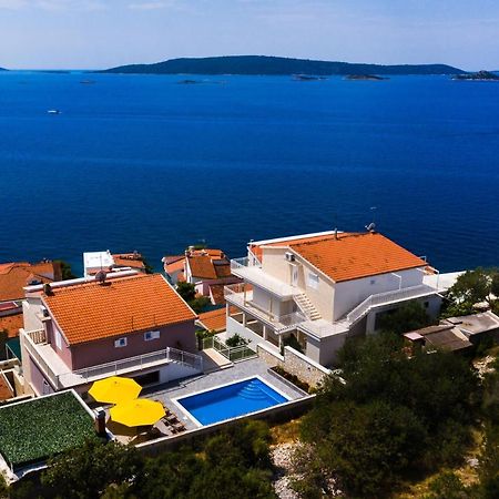 Apartments Care Donji Okrug  Kültér fotó