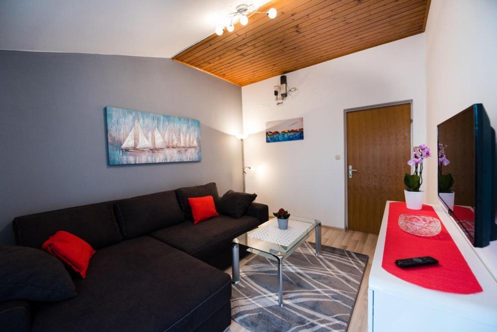 Apartments Care Donji Okrug  Kültér fotó